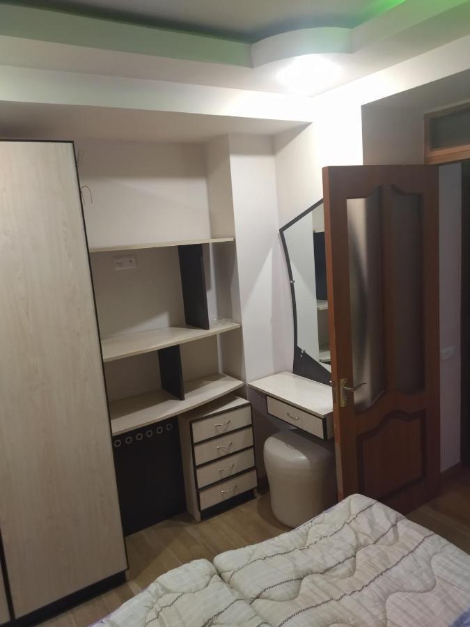 Abovyan 36 Apt & Tour يريفان المظهر الخارجي الصورة