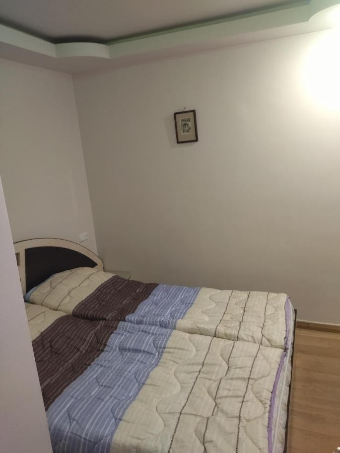 Abovyan 36 Apt & Tour يريفان المظهر الخارجي الصورة
