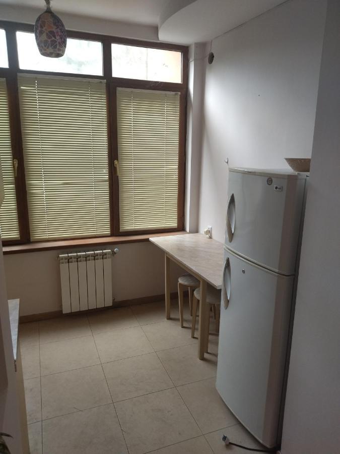 Abovyan 36 Apt & Tour يريفان المظهر الخارجي الصورة